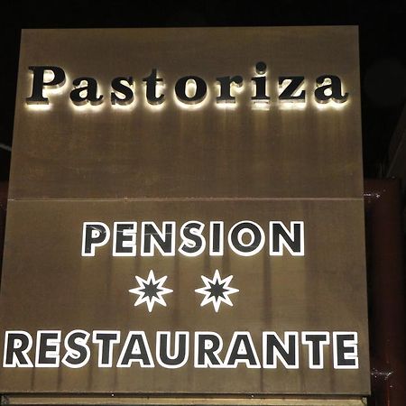 Pension Pastoriza Hotel Vimianzo Bagian luar foto